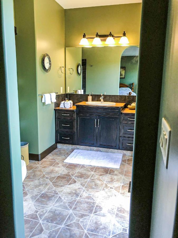 Wolf Creek Bed & Breakfast