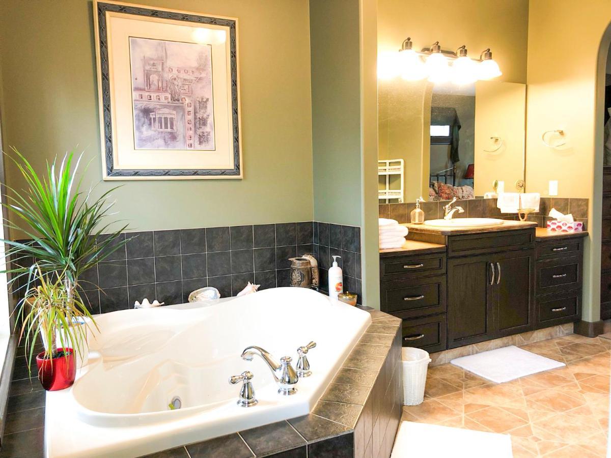 Wolf Creek Bed & Breakfast *